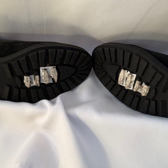 MATT AND NAT BLACK CHELSEA BOOTS - Picture 3 of 10